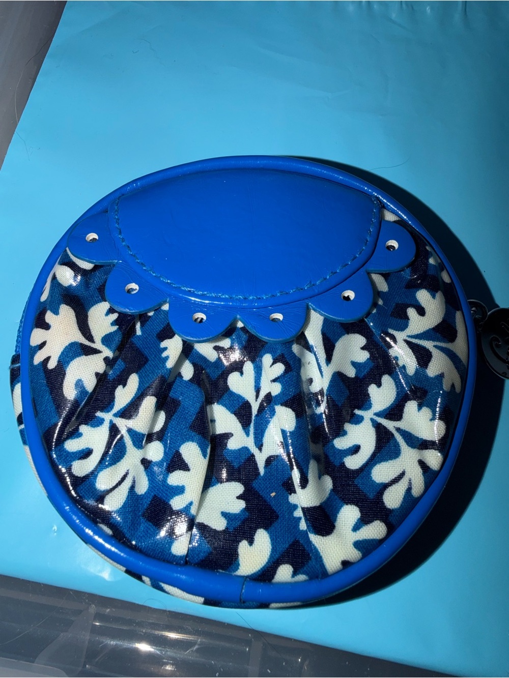 Vera Bradley Blue and White Round Floral Coin Pouch